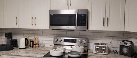 Microwave, oven, stovetop, dishwasher