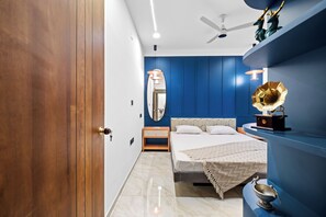 3 habitaciones, tabla de planchar con plancha, wifi y ropa de cama 