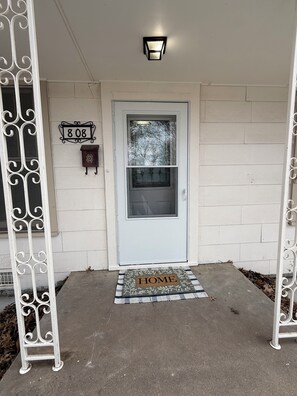 Exterior detail - 12 miles to Ponca, Close to Kaw Lake & Casinos, Dog Friendly (Newkirk)