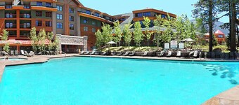 
Marriott Grand Residence Club, Lake Tahoe, Full Kitchen, 2 Bath - Near Gondola