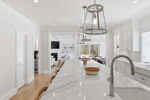 Dining - Olivia's Oasis: 006-HL - Stunning New Construction with Heated Pool & Hot Tub in Harwich (Harwich)