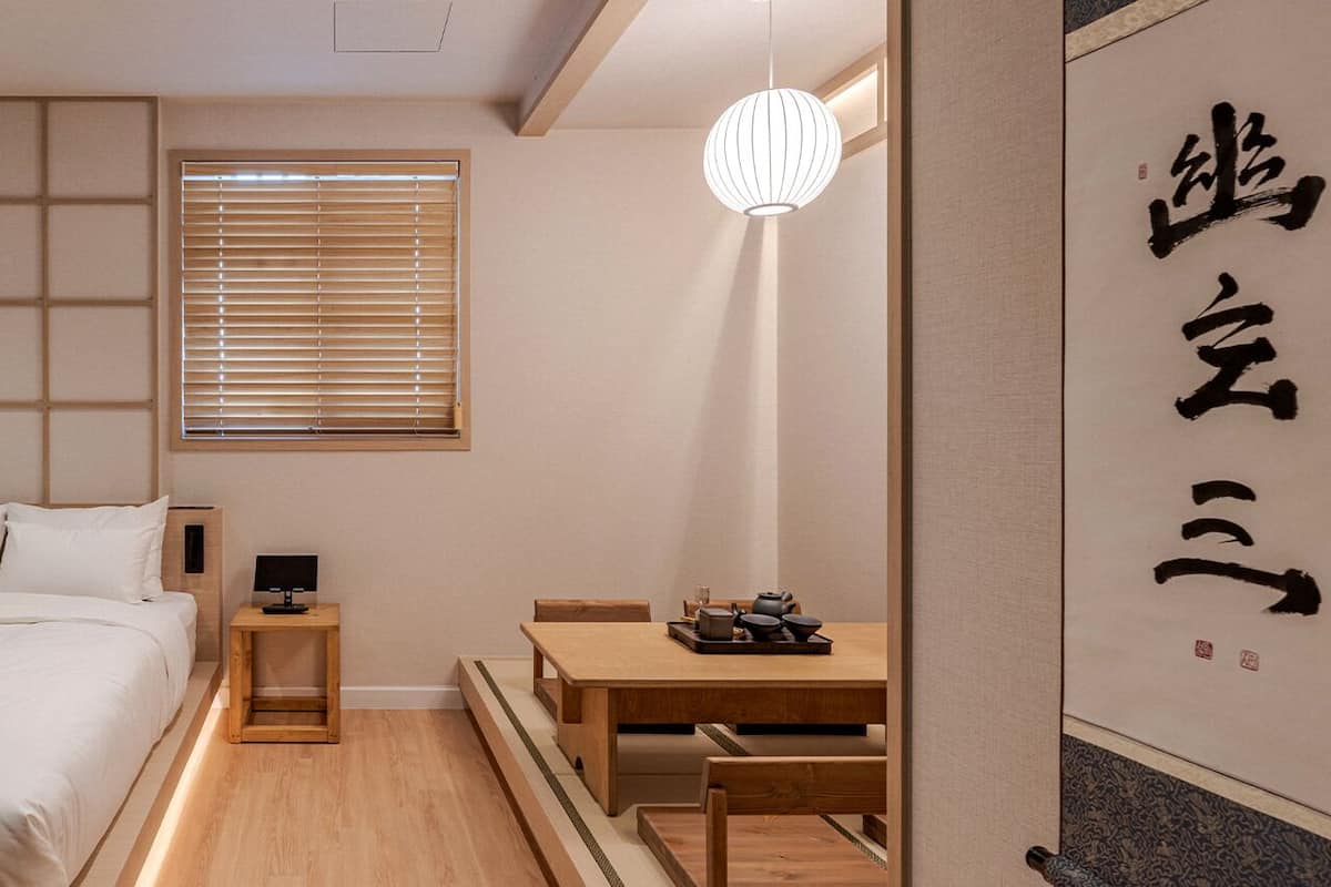 Yugen | Truy cập Internet không dây miễn phí