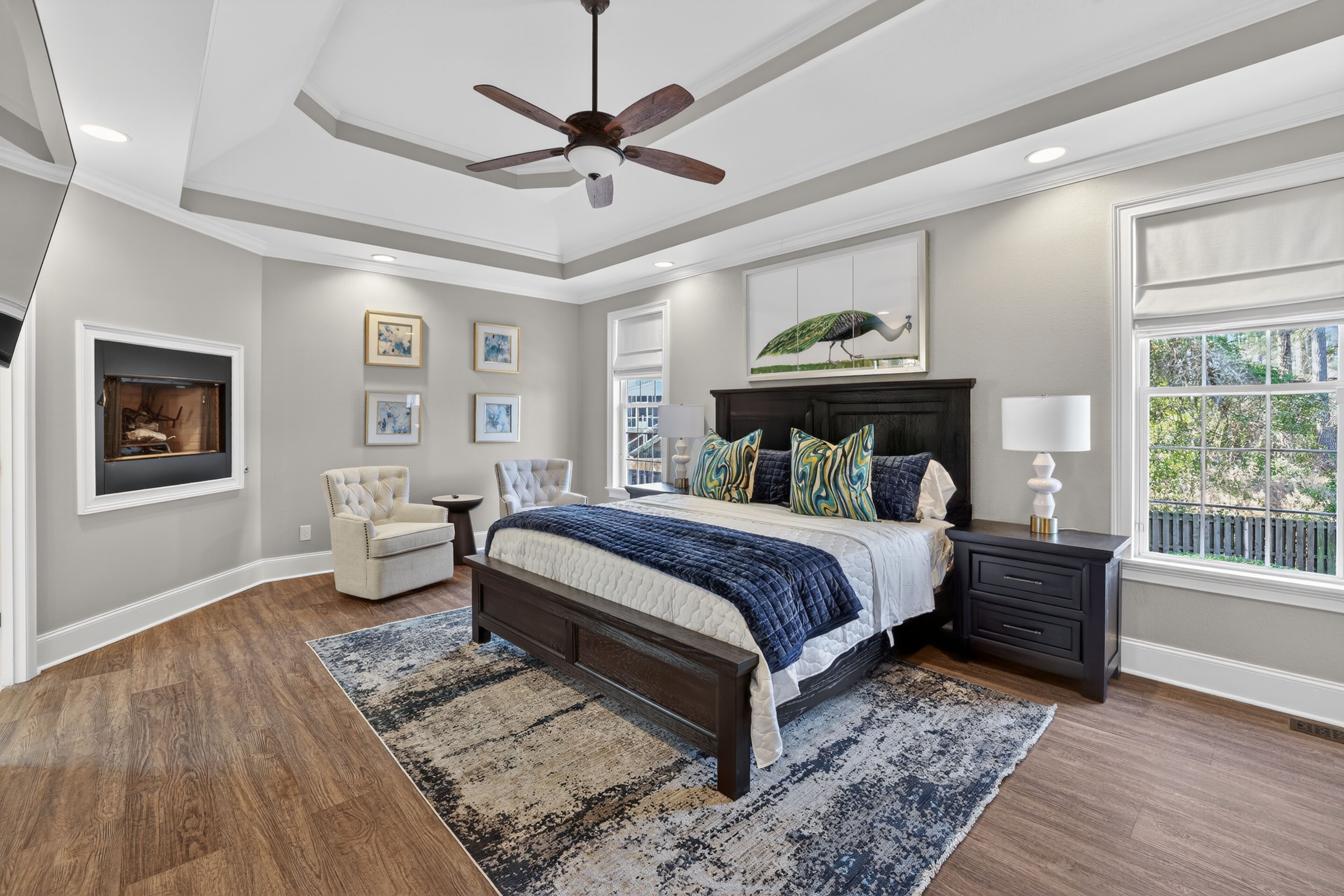 5 bedrooms, iron/ironing board, WiFi, bed sheets