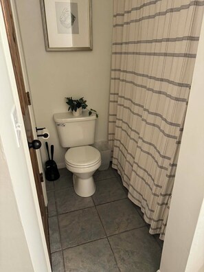 Hair dryer, towels - Summit 101B: 3 Bedrooms 2 Full Baths (Snowshoe)