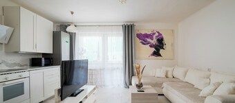 Nowy Dwór Mazowiecki Homely Apartment