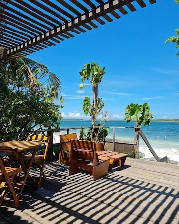 Outdoor dining. Pousada e Restaurante do Paulo