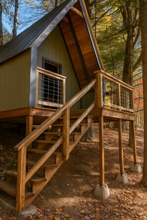 Exterior - 1-bedroom cabin in Sparta perfect for a relaxing getaway (Sparta)