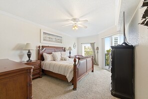 3 chambres, fer et planche à repasser, Wi-Fi gratuit, draps fournis