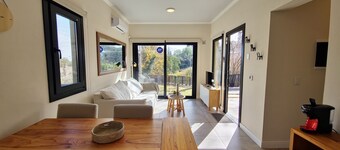 Casita 2 blocks from Golf, and 4 blocks from downtown, pets allowed.