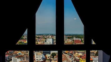 Blackout curtains, iron/ironing board, free WiFi