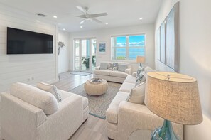 Smart-TV, Tischtennisplatte