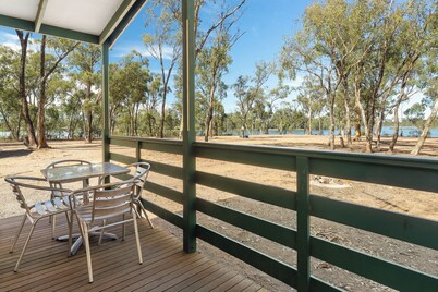 Tiny Away Escape at Laanecoorie Lakeside