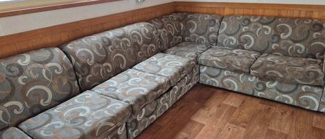 2 Bedroom Lakeview D2456 @ Laanecoorie Lakeside | Living area