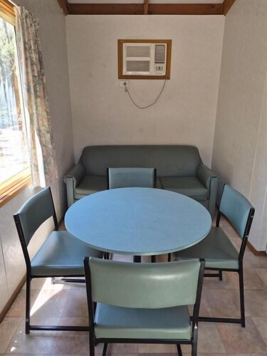 Tiny Away Escape at Laanecoorie Lakeside