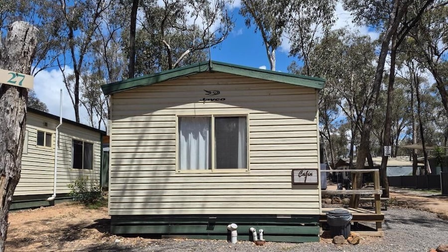 Tiny Away Escape at Laanecoorie Lakeside