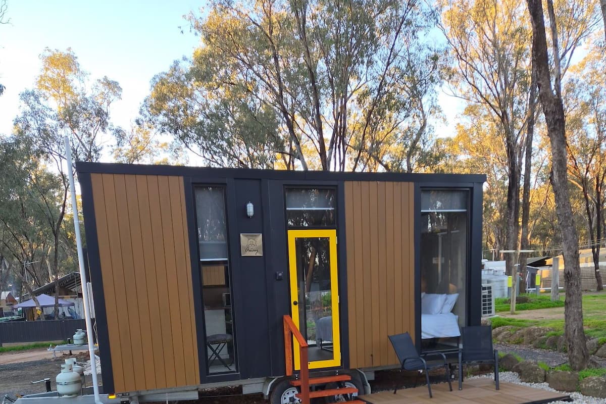Tiny Home on Laanecoorie Lakeside | Bed sheets