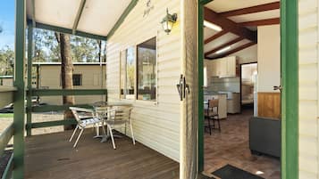 2 Bedroom Lakeview D2456 @ Laanecoorie Lakeside | Terrace/patio