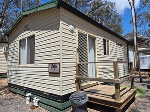 2 Bedroom Family Cabin X @ Laanecoorie Lakeside - Tiny Away Escape at Laanecoorie Lakeside (Laanecoorie)
