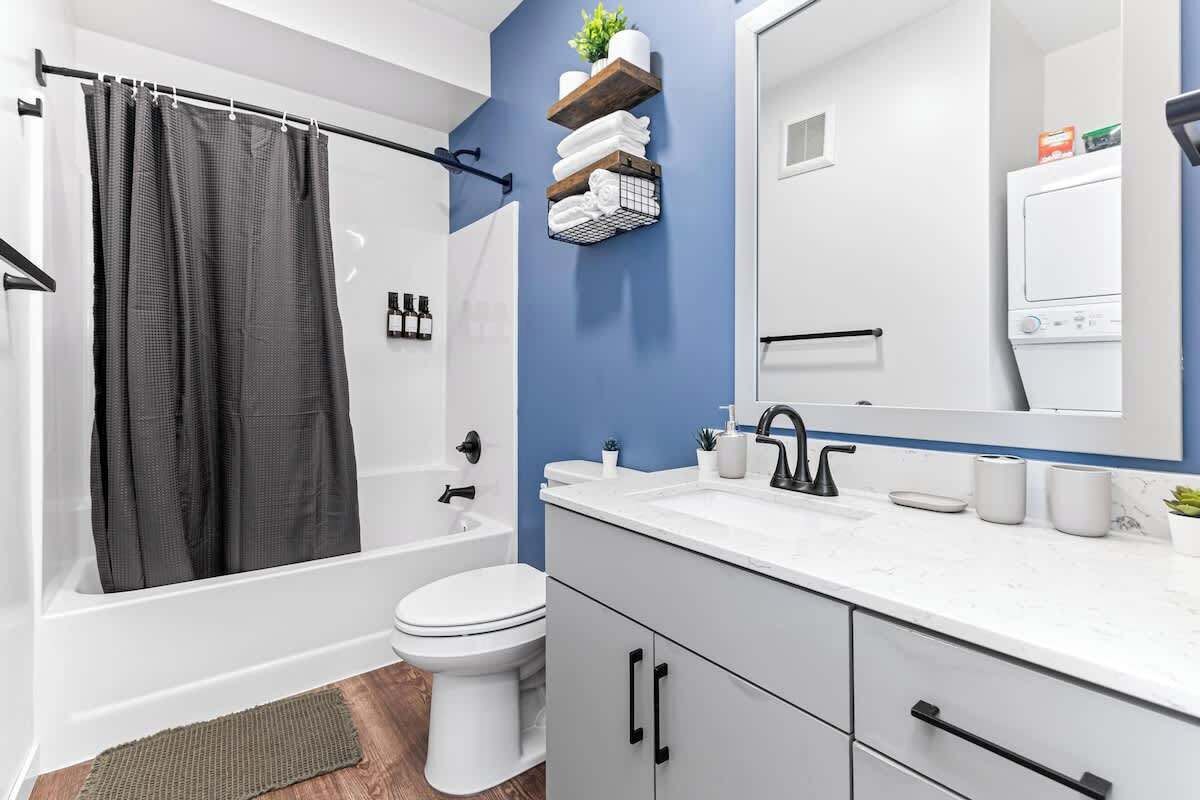 Shower, hair dryer, shampoo