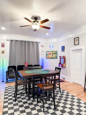 Dining - The Whitaker House - Modern Historic Farmhouse in Franklinton, NC! (Franklinton)