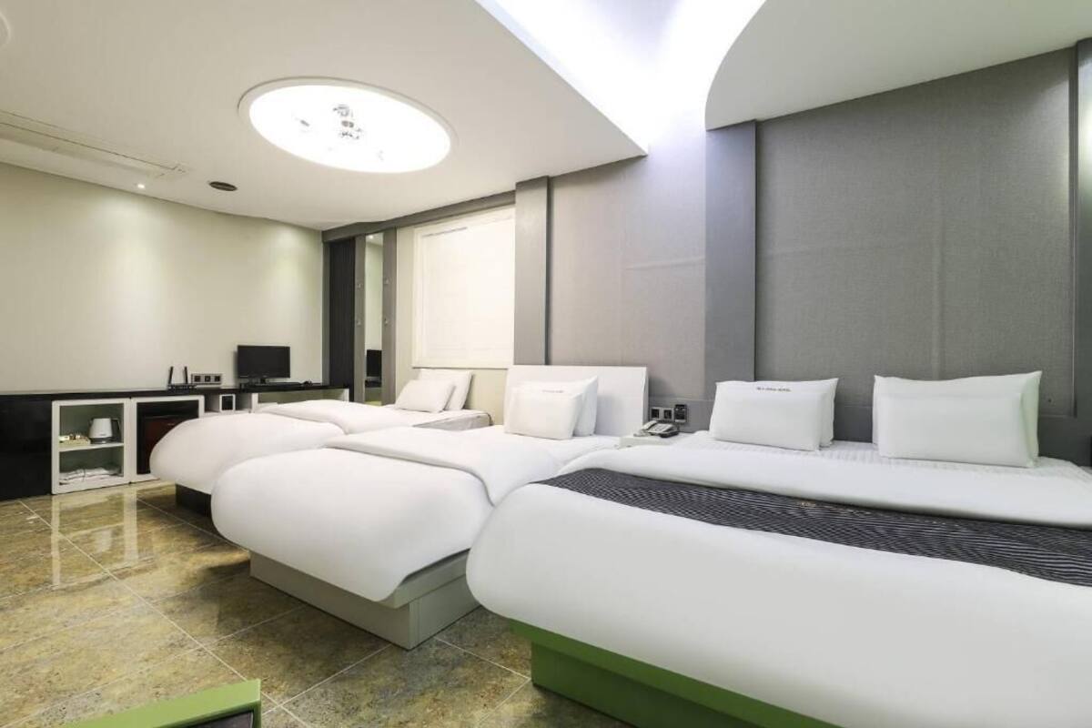 غرفة ثلاثية - منظر للمدينة | واي فاي مجانًا