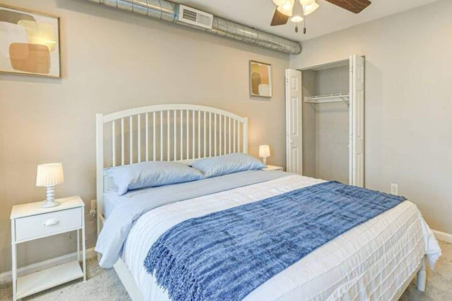 Strygejern/strygebræt, Wi-Fi, sengetøj