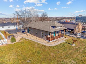 Exterior - The Bunkhouse | Downtown Branson Home Walkable to Landing & Convention Center (Branson)