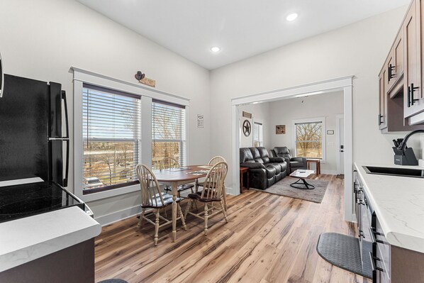 Fridge, microwave, oven, stovetop - The Bunkhouse | Downtown Branson Home Walkable to Landing & Convention Center (Branson)