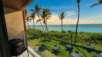 Apartamento panorâmico, 2 quartos, frente para o mar | Vista do quarto