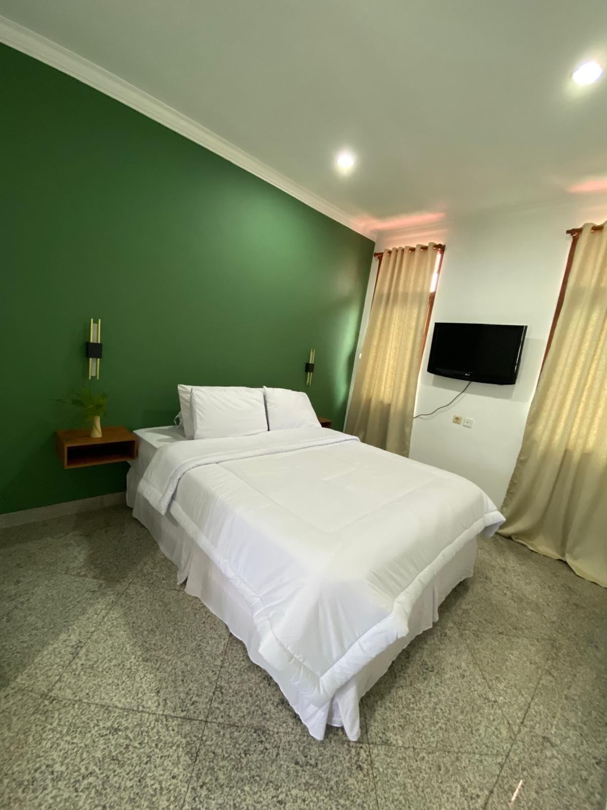 Deluxe villa, 3 slaapkamers | Een bureau, een laptopwerkplek, verduisterende gordijnen