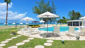 Pool - 2 Bedroom, 2 Bathroom Ground Floor Condo on Seven Mile Beach (Seven Mile Beach)