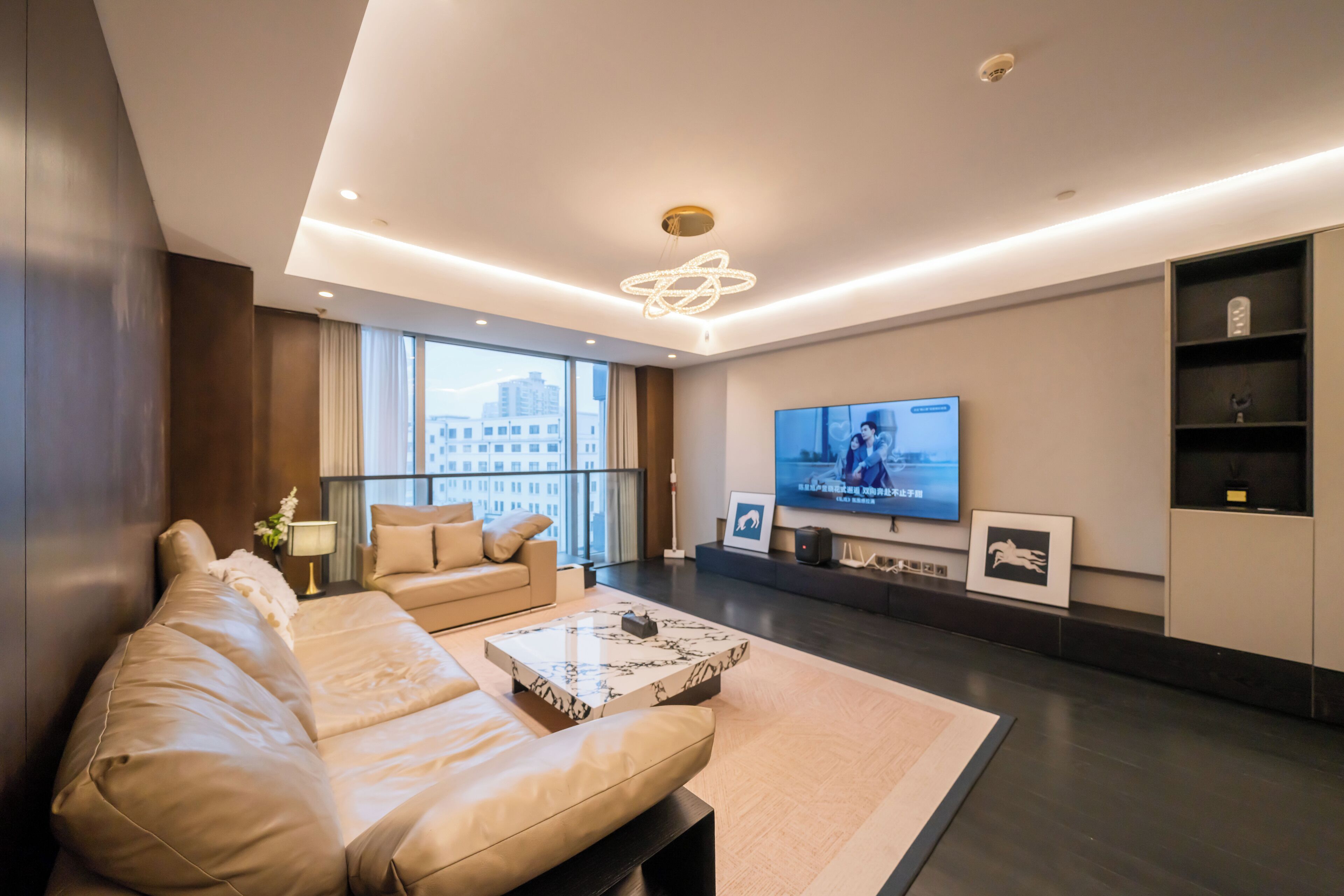 Luxury Apartment, City View | Living area