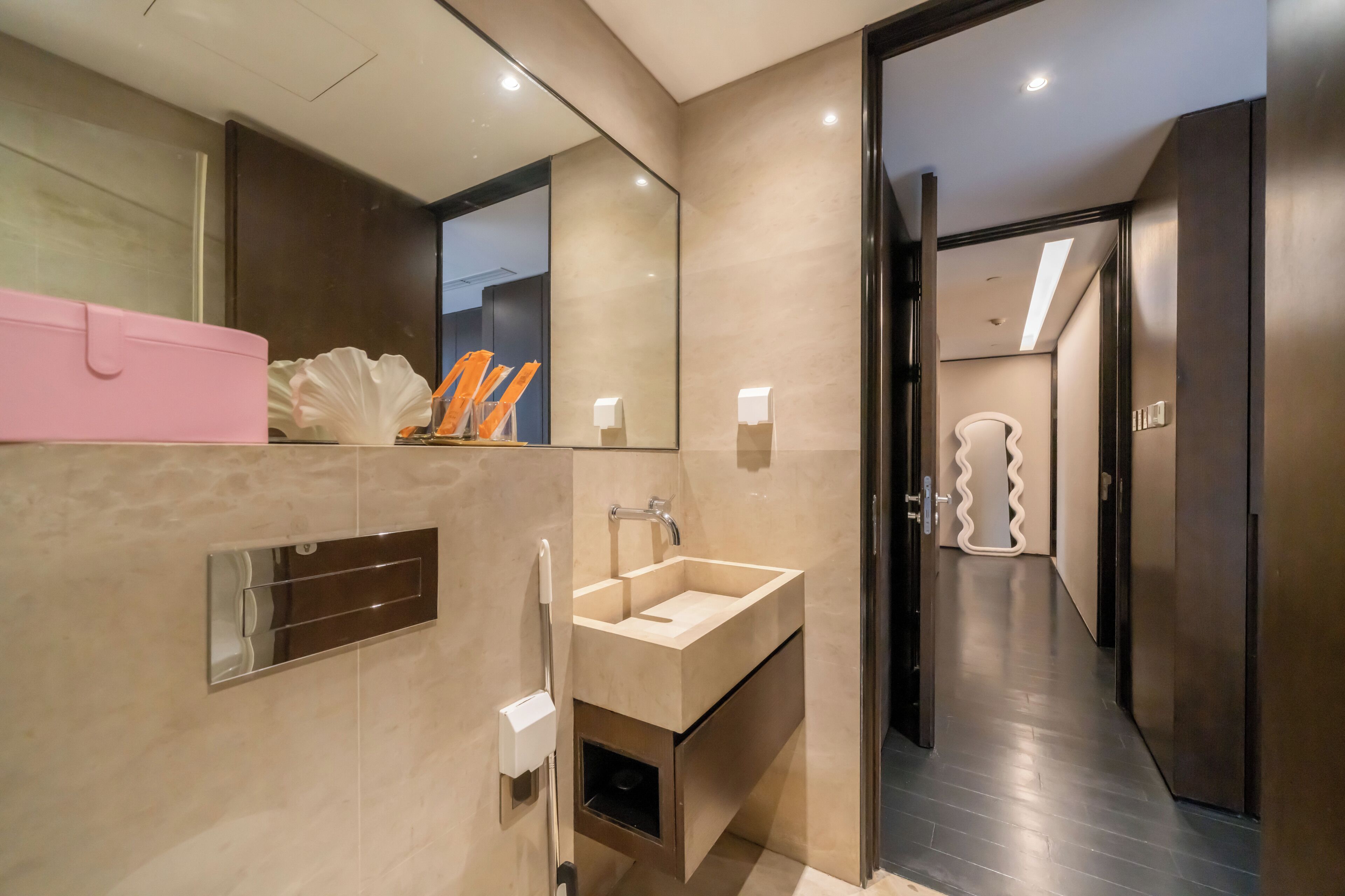 奢華公寓, 城市景 | 浴室 | 拖鞋