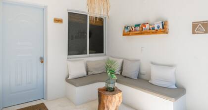 Dreamer Economy Room