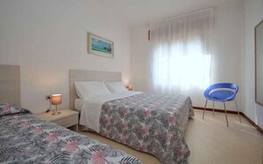 1 bedroom - Holiday apartment with air conditioning and balcony (Lignano)