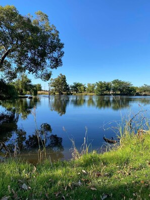 Miscellaneous - Country Escape! Cosy Farm Cottage on working Horse property, Large Dam (North Dandalup)