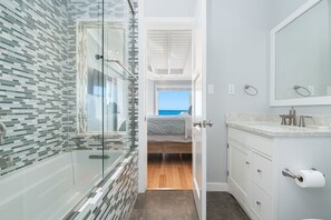 Shower, hair dryer, towels - 6BR Beachfront Retreat, Patio and Balcony on the Sand w/ Gorgeous Ocean Views! (Newport Beach)