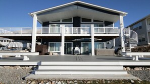 Terrace/patio - Sapphire Sunset Shores: Lakefront 3BR with Private Beach & Easy Boat Access (Saint Charles)