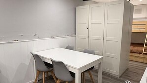 Unclassified image, 3 of 18, button - Loft 1 Room, 4 pax, views, La Molina (La Molina)