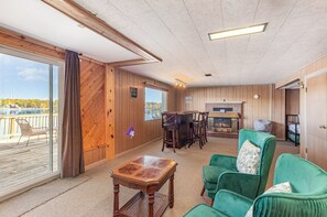 TV, fireplace - Scenic Lakefront Escape on Budd Lake (Harrison)