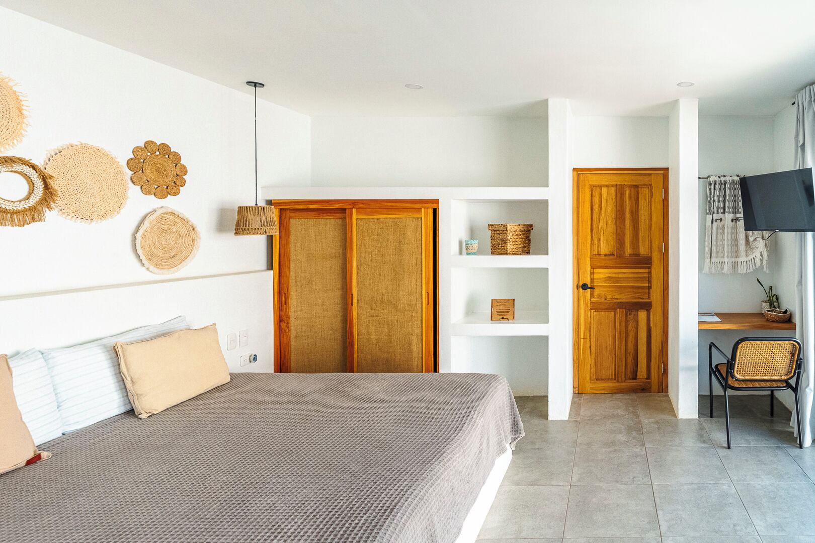 1 bedroom, in-room safe, free WiFi, bed sheets