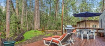 The Little House in the Big Woods, a creekside cottage near Yosemite.