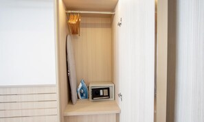 Interior - 2314 1BR Wyndham Naithon (Sakhu -  Thalang)