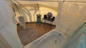 Tent Pumpkin Twin Fan | Bathroom | Towels, soap, shampoo - One Season Farm (Chiang Saen)