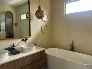 Villa – deluxe, 2 soverom, privat basseng, bassengutsikt | Bad