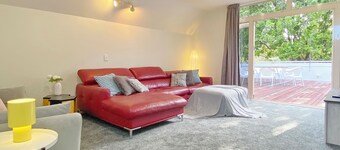 Designer 6BR Home Backyard Direct Park Access