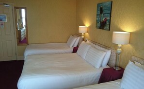 House - Standard Family Room for 4 (Tenby)