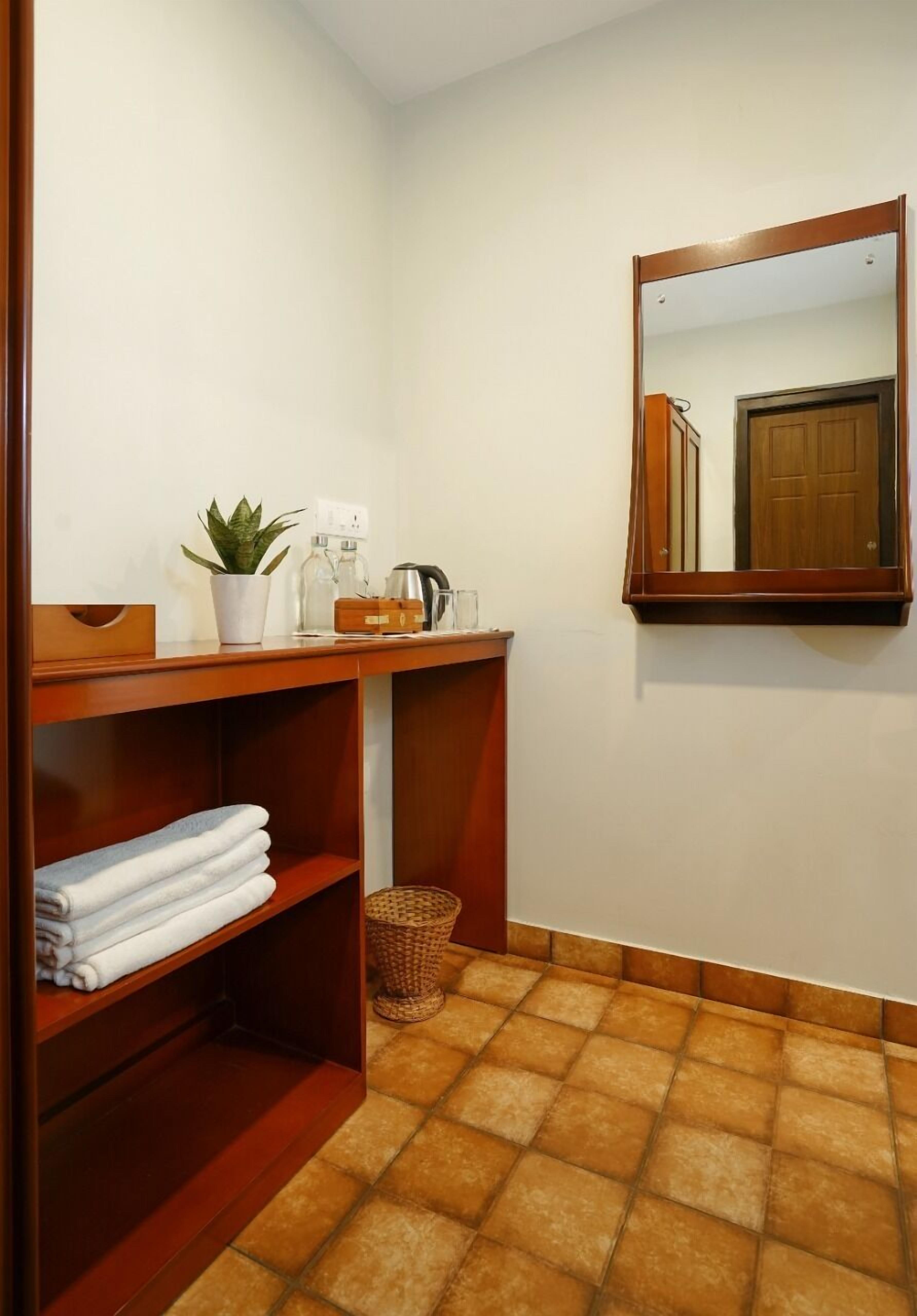 Blackout drapes, iron/ironing board, free WiFi