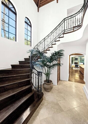 Exceptional 6-bedroom estate in beautiful Montecito, with remarkable provenance