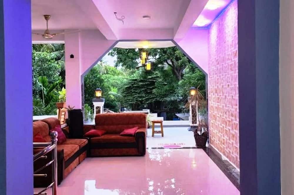 Green star villa